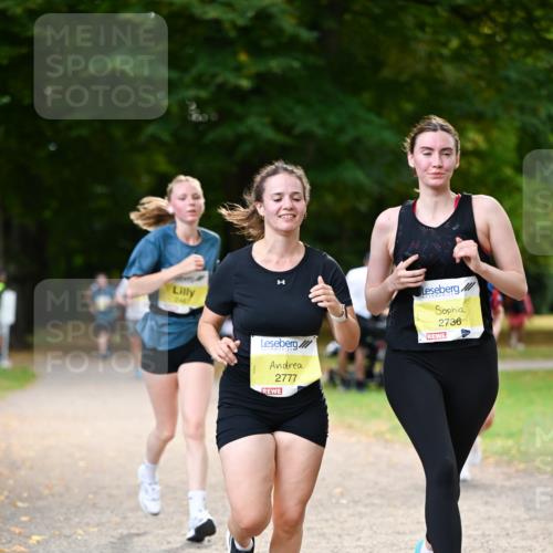 31.08.2025 - 21. Blankeneser Heldenlauf Dr. Thomas Lammeyer http://msf.ph/oto/8631000 31.08.2025 10:15:20 Laufen 2777, 2736 meine-sportfotos.de
