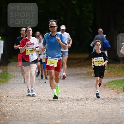 31.08.2025 - 21. Blankeneser Heldenlauf Dr. Thomas Lammeyer http://msf.ph/oto/8631054 31.08.2025 10:15:34 Laufen 2497, 2716, 2523 meine-sportfotos.de