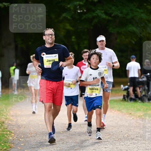31.08.2025 - 21. Blankeneser Heldenlauf Dr. Thomas Lammeyer http://msf.ph/oto/8631082 31.08.2025 10:15:41 Laufen 247, 10, 2411 meine-sportfotos.de