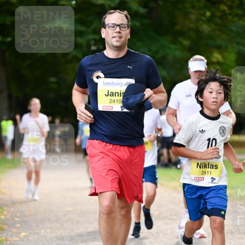 31.08.2025 - 21. Blankeneser Heldenlauf Dr. Thomas Lammeyer http://msf.ph/oto/8631094 31.08.2025 10:15:43 Laufen 3, 2410, 10, 2411 meine-sportfotos.de