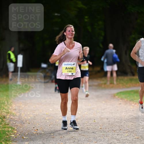 31.08.2025 - 21. Blankeneser Heldenlauf Dr. Thomas Lammeyer http://msf.ph/oto/8631116 31.08.2025 10:15:50 Laufen 2380 meine-sportfotos.de