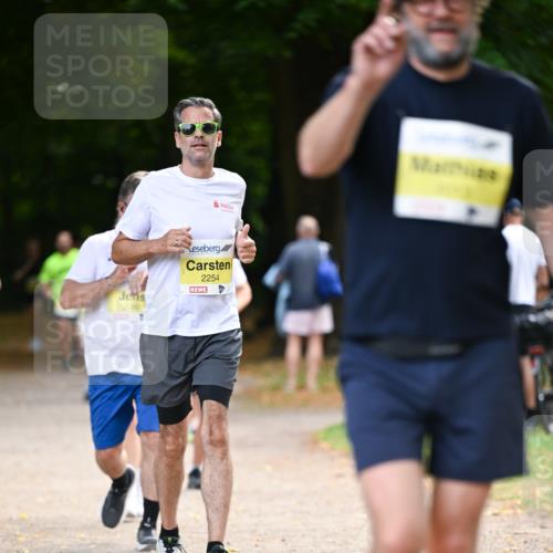 31.08.2025 - 21. Blankeneser Heldenlauf Dr. Thomas Lammeyer http://msf.ph/oto/8631195 31.08.2025 10:16:19 Laufen 2080, 2254 meine-sportfotos.de