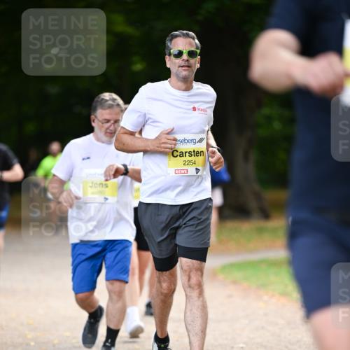 31.08.2025 - 21. Blankeneser Heldenlauf Dr. Thomas Lammeyer http://msf.ph/oto/8631198 31.08.2025 10:16:20 Laufen 2090, 2254 meine-sportfotos.de