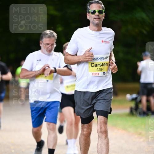 31.08.2025 - 21. Blankeneser Heldenlauf Dr. Thomas Lammeyer http://msf.ph/oto/8631203 31.08.2025 10:16:20 Laufen 2254 meine-sportfotos.de