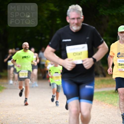 31.08.2025 - 21. Blankeneser Heldenlauf Dr. Thomas Lammeyer http://msf.ph/oto/8631231 31.08.2025 10:16:26 Laufen 243 meine-sportfotos.de