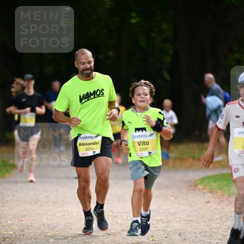 31.08.2025 - 21. Blankeneser Heldenlauf Dr. Thomas Lammeyer http://msf.ph/oto/8631240 31.08.2025 10:16:28 Laufen 2204, 2205 meine-sportfotos.de