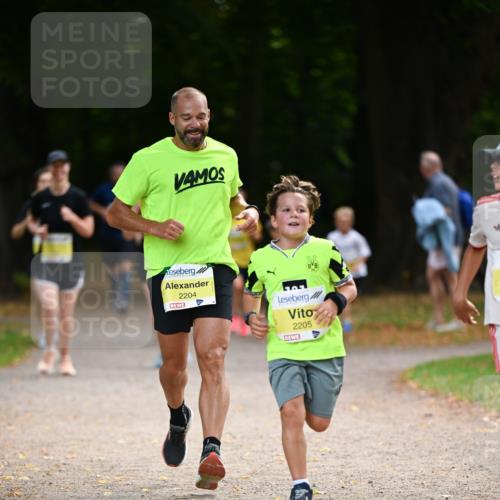 31.08.2025 - 21. Blankeneser Heldenlauf Dr. Thomas Lammeyer http://msf.ph/oto/8631241 31.08.2025 10:16:28 Laufen 2204, 2205, 4113 meine-sportfotos.de