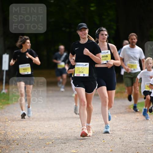 31.08.2025 - 21. Blankeneser Heldenlauf Dr. Thomas Lammeyer http://msf.ph/oto/8631261 31.08.2025 10:16:33 Laufen 2706, 2162 meine-sportfotos.de