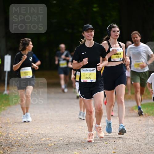 31.08.2025 - 21. Blankeneser Heldenlauf Dr. Thomas Lammeyer http://msf.ph/oto/8631263 31.08.2025 10:16:33 Laufen 2706, 2162 meine-sportfotos.de