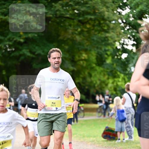 31.08.2025 - 21. Blankeneser Heldenlauf Dr. Thomas Lammeyer http://msf.ph/oto/8631280 31.08.2025 10:16:37 Laufen 2671 meine-sportfotos.de