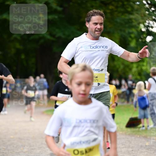 31.08.2025 - 21. Blankeneser Heldenlauf Dr. Thomas Lammeyer http://msf.ph/oto/8631284 31.08.2025 10:16:38 Laufen 671 meine-sportfotos.de