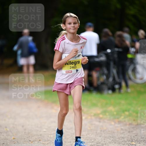 31.08.2025 - 21. Blankeneser Heldenlauf Dr. Thomas Lammeyer http://msf.ph/oto/8631482 31.08.2025 10:17:20 Laufen 19, 2463 meine-sportfotos.de