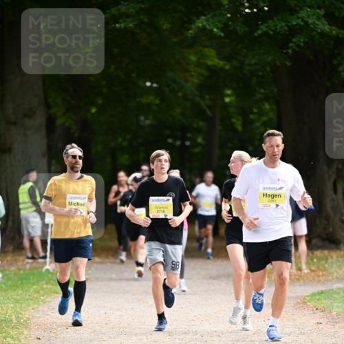 31.08.2025 - 21. Blankeneser Heldenlauf Dr. Thomas Lammeyer http://msf.ph/oto/8631520 31.08.2025 10:17:27 Laufen 2718, 2261, 98 meine-sportfotos.de