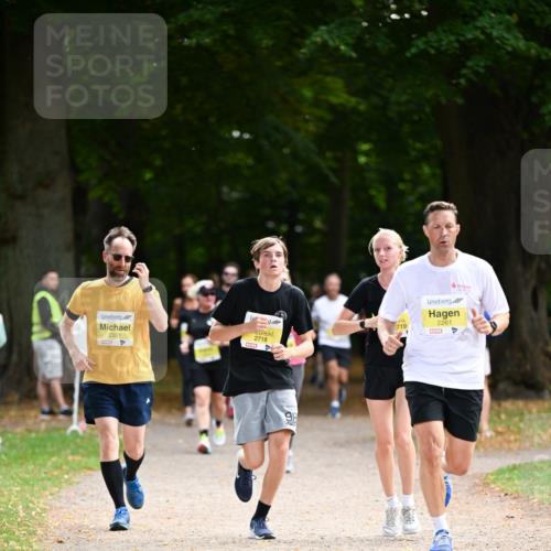31.08.2025 - 21. Blankeneser Heldenlauf Dr. Thomas Lammeyer http://msf.ph/oto/8631523 31.08.2025 10:17:27 Laufen 2351, 2261, 719, 2718 meine-sportfotos.de