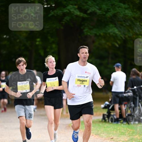 31.08.2025 - 21. Blankeneser Heldenlauf Dr. Thomas Lammeyer http://msf.ph/oto/8631530 31.08.2025 10:17:29 Laufen 2718, 2719, 2261, 98 meine-sportfotos.de