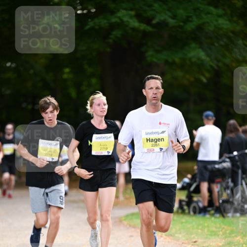 31.08.2025 - 21. Blankeneser Heldenlauf Dr. Thomas Lammeyer http://msf.ph/oto/8631533 31.08.2025 10:17:29 Laufen 2718, 2719, 2261, 4, 50 meine-sportfotos.de