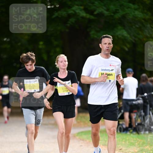 31.08.2025 - 21. Blankeneser Heldenlauf Dr. Thomas Lammeyer http://msf.ph/oto/8631535 31.08.2025 10:17:29 Laufen 2718, 2719, 61 meine-sportfotos.de
