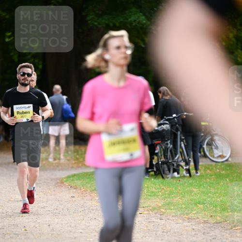 31.08.2025 - 21. Blankeneser Heldenlauf Dr. Thomas Lammeyer http://msf.ph/oto/8631555 31.08.2025 10:17:36 Laufen 2577 meine-sportfotos.de