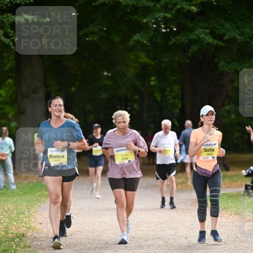 31.08.2025 - 21. Blankeneser Heldenlauf Dr. Thomas Lammeyer http://msf.ph/oto/8631657 31.08.2025 10:18:03 Laufen 2423, 2705, 2422 meine-sportfotos.de