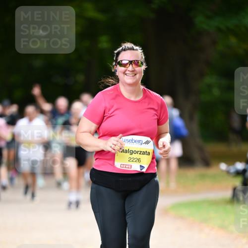 31.08.2025 - 21. Blankeneser Heldenlauf Dr. Thomas Lammeyer http://msf.ph/oto/8631771 31.08.2025 10:18:26 Laufen 2226 meine-sportfotos.de