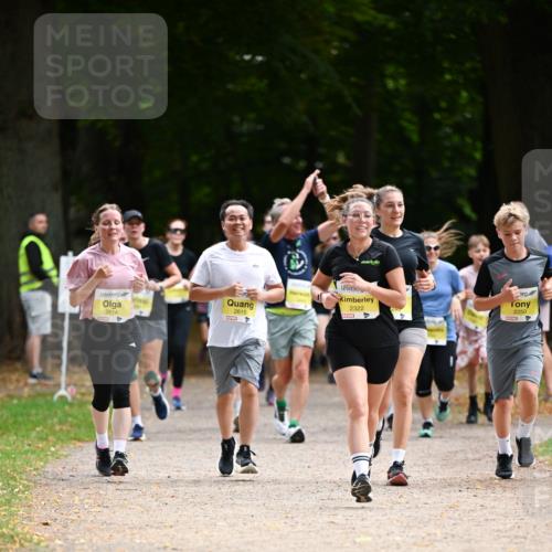 31.08.2025 - 21. Blankeneser Heldenlauf Dr. Thomas Lammeyer http://msf.ph/oto/8631782 31.08.2025 10:18:29 Laufen 2614, 2615, 2322, 4, 2250 meine-sportfotos.de