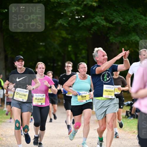 31.08.2025 - 21. Blankeneser Heldenlauf Dr. Thomas Lammeyer http://msf.ph/oto/8631806 31.08.2025 10:18:36 Laufen 2445, 2309, 2310, 2444 meine-sportfotos.de