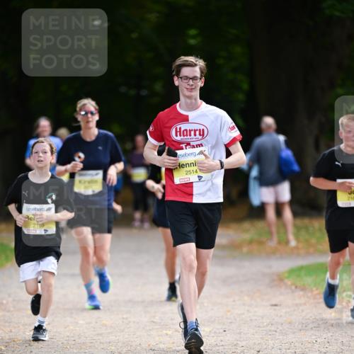 31.08.2025 - 21. Blankeneser Heldenlauf Dr. Thomas Lammeyer http://msf.ph/oto/8631881 31.08.2025 10:18:56 Laufen 2169, 1688, 2514, 30, 216 meine-sportfotos.de