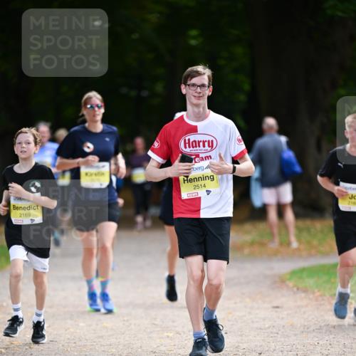 31.08.2025 - 21. Blankeneser Heldenlauf Dr. Thomas Lammeyer http://msf.ph/oto/8631882 31.08.2025 10:18:56 Laufen 2169, 1688, 2514, 216 meine-sportfotos.de