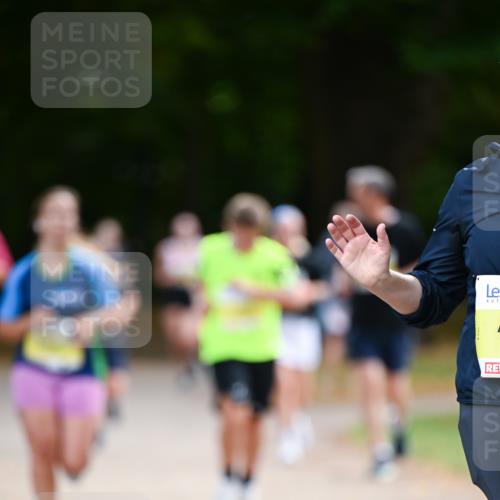 31.08.2025 - 21. Blankeneser Heldenlauf Dr. Thomas Lammeyer http://msf.ph/oto/8631965 31.08.2025 10:19:13 Laufen  meine-sportfotos.de