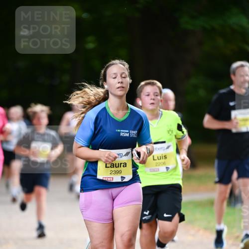 31.08.2025 - 21. Blankeneser Heldenlauf Dr. Thomas Lammeyer http://msf.ph/oto/8631975 31.08.2025 10:19:15 Laufen 2399, 2206 meine-sportfotos.de