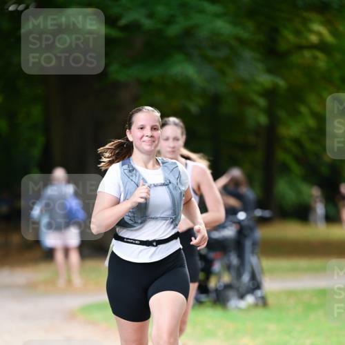 31.08.2025 - 21. Blankeneser Heldenlauf Dr. Thomas Lammeyer http://msf.ph/oto/8632008 31.08.2025 10:19:21 Laufen  meine-sportfotos.de