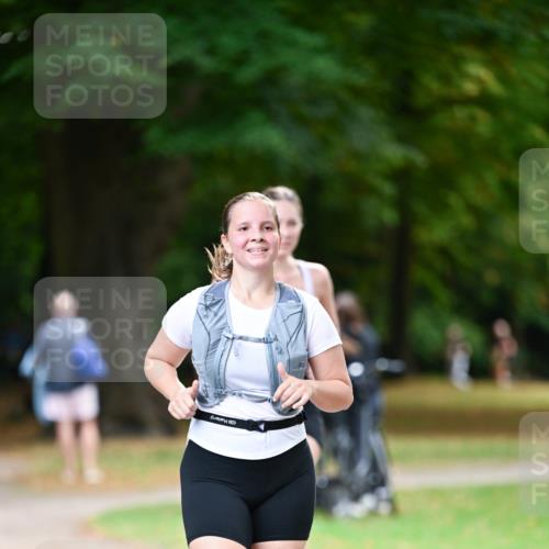 31.08.2025 - 21. Blankeneser Heldenlauf Dr. Thomas Lammeyer http://msf.ph/oto/8632010 31.08.2025 10:19:22 Laufen  meine-sportfotos.de
