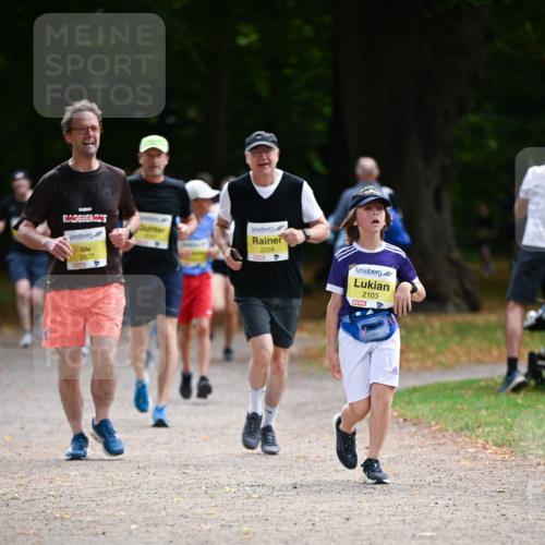31.08.2025 - 21. Blankeneser Heldenlauf Dr. Thomas Lammeyer http://msf.ph/oto/8632069 31.08.2025 10:19:37 Laufen 2627, 2228, 2103 meine-sportfotos.de