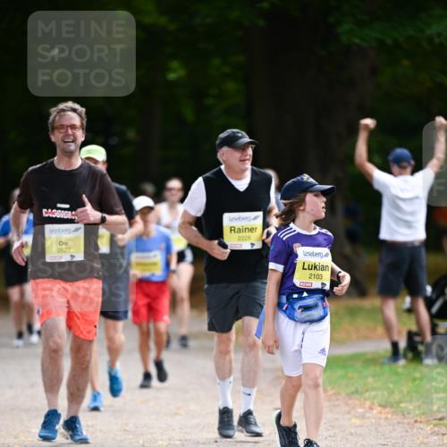 31.08.2025 - 21. Blankeneser Heldenlauf Dr. Thomas Lammeyer http://msf.ph/oto/8632078 31.08.2025 10:19:38 Laufen 2627, 2228, 2103 meine-sportfotos.de