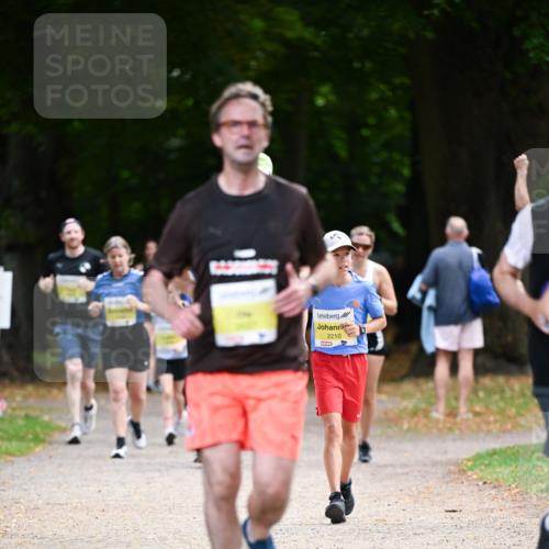 31.08.2025 - 21. Blankeneser Heldenlauf Dr. Thomas Lammeyer http://msf.ph/oto/8632088 31.08.2025 10:19:40 Laufen 2210 meine-sportfotos.de