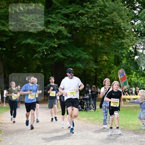 31.08.2025 - 21. Blankeneser Heldenlauf Dr. Thomas Lammeyer http://msf.ph/oto/8632200 31.08.2025 10:20:04 Laufen 2405, 2664, 2404 meine-sportfotos.de