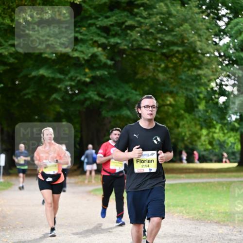 31.08.2025 - 21. Blankeneser Heldenlauf Dr. Thomas Lammeyer http://msf.ph/oto/8632242 31.08.2025 10:20:14 Laufen 2594 meine-sportfotos.de