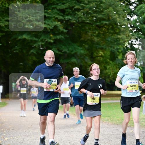 31.08.2025 - 21. Blankeneser Heldenlauf Dr. Thomas Lammeyer http://msf.ph/oto/8632298 31.08.2025 10:20:24 Laufen 582, 2581, 2580 meine-sportfotos.de