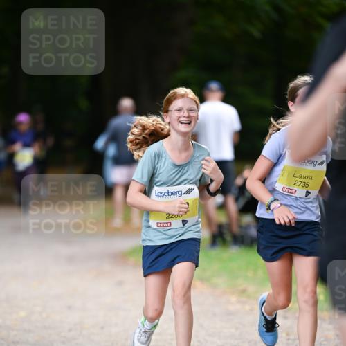31.08.2025 - 21. Blankeneser Heldenlauf Dr. Thomas Lammeyer http://msf.ph/oto/8632312 31.08.2025 10:20:30 Laufen 2200, 2735 meine-sportfotos.de