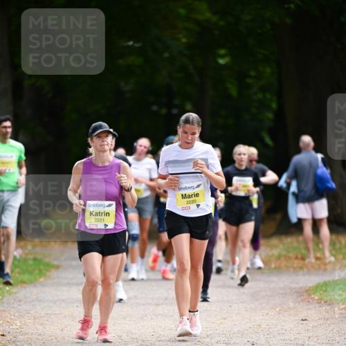 31.08.2025 - 21. Blankeneser Heldenlauf Dr. Thomas Lammeyer http://msf.ph/oto/8632332 31.08.2025 10:20:37 Laufen 2221, 2220 meine-sportfotos.de