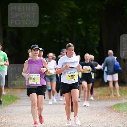 31.08.2025 - 21. Blankeneser Heldenlauf Dr. Thomas Lammeyer http://msf.ph/oto/8632334 31.08.2025 10:20:37 Laufen 2221, 4, 2220, 4 meine-sportfotos.de