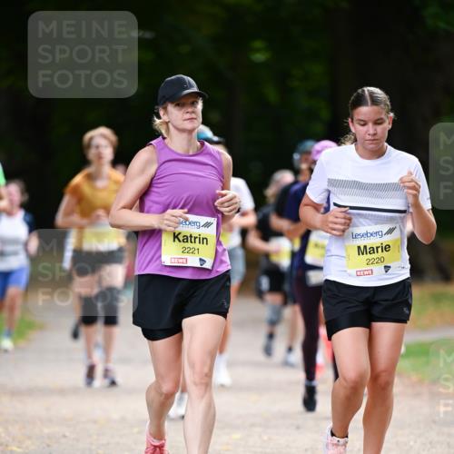 31.08.2025 - 21. Blankeneser Heldenlauf Dr. Thomas Lammeyer http://msf.ph/oto/8632350 31.08.2025 10:20:40 Laufen 2221, 2220 meine-sportfotos.de