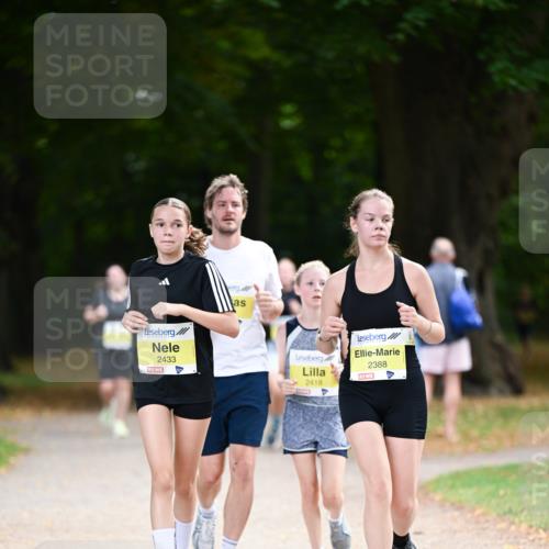31.08.2025 - 21. Blankeneser Heldenlauf Dr. Thomas Lammeyer http://msf.ph/oto/8632421 31.08.2025 10:20:57 Laufen 2433, 2418, 2388 meine-sportfotos.de