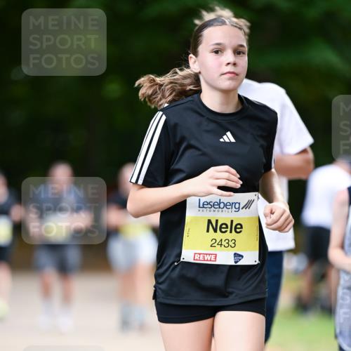 31.08.2025 - 21. Blankeneser Heldenlauf Dr. Thomas Lammeyer http://msf.ph/oto/8632448 31.08.2025 10:21:01 Laufen 2433 meine-sportfotos.de