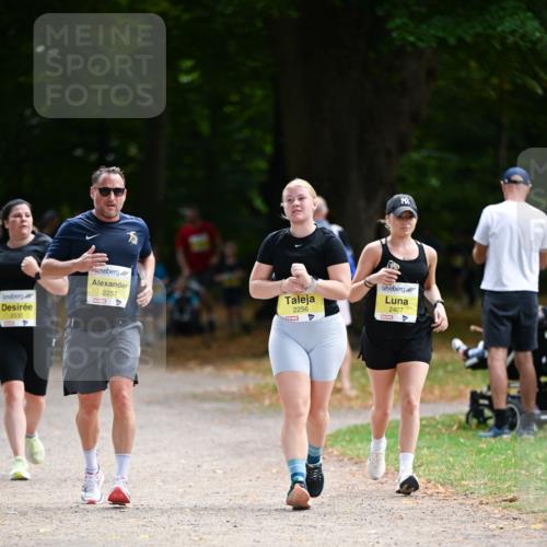 31.08.2025 - 21. Blankeneser Heldenlauf Dr. Thomas Lammeyer http://msf.ph/oto/8632457 31.08.2025 10:21:03 Laufen 2530, 2257, 2256, 2407 meine-sportfotos.de