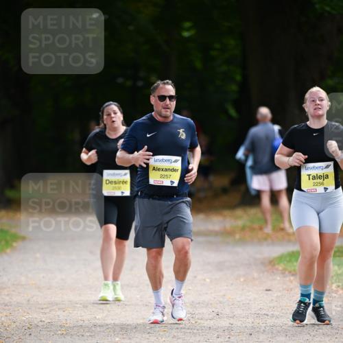 31.08.2025 - 21. Blankeneser Heldenlauf Dr. Thomas Lammeyer http://msf.ph/oto/8632464 31.08.2025 10:21:04 Laufen 2530, 2257, 2256 meine-sportfotos.de