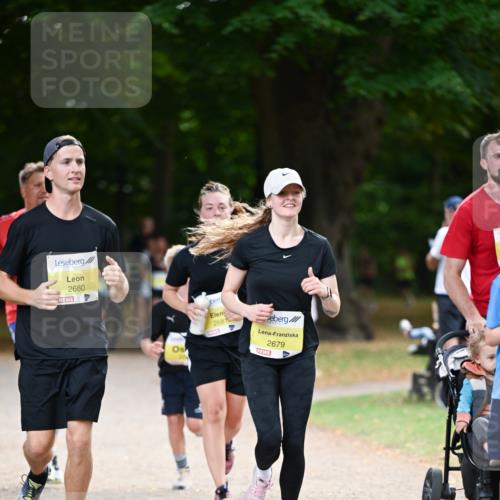 31.08.2025 - 21. Blankeneser Heldenlauf Dr. Thomas Lammeyer http://msf.ph/oto/8632500 31.08.2025 10:21:21 Laufen 2680, 2681, 2679 meine-sportfotos.de