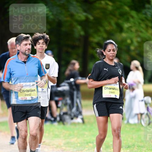 31.08.2025 - 21. Blankeneser Heldenlauf Dr. Thomas Lammeyer http://msf.ph/oto/8632548 31.08.2025 10:21:36 Laufen 2442, 2441 meine-sportfotos.de