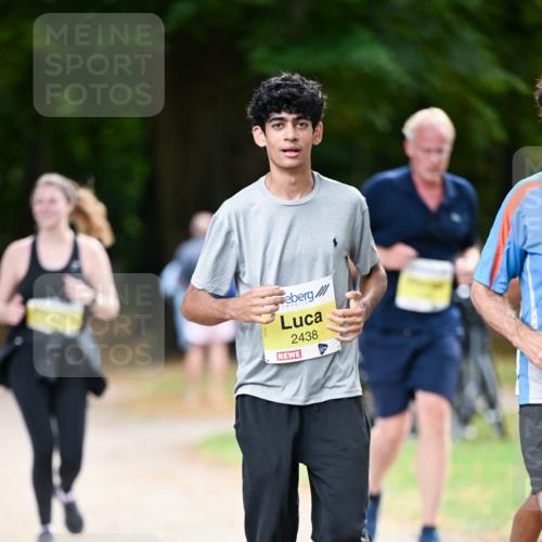 31.08.2025 - 21. Blankeneser Heldenlauf Dr. Thomas Lammeyer http://msf.ph/oto/8632558 31.08.2025 10:21:38 Laufen 2438 meine-sportfotos.de