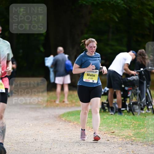 31.08.2025 - 21. Blankeneser Heldenlauf Dr. Thomas Lammeyer http://msf.ph/oto/8632593 31.08.2025 10:21:46 Laufen 2120 meine-sportfotos.de